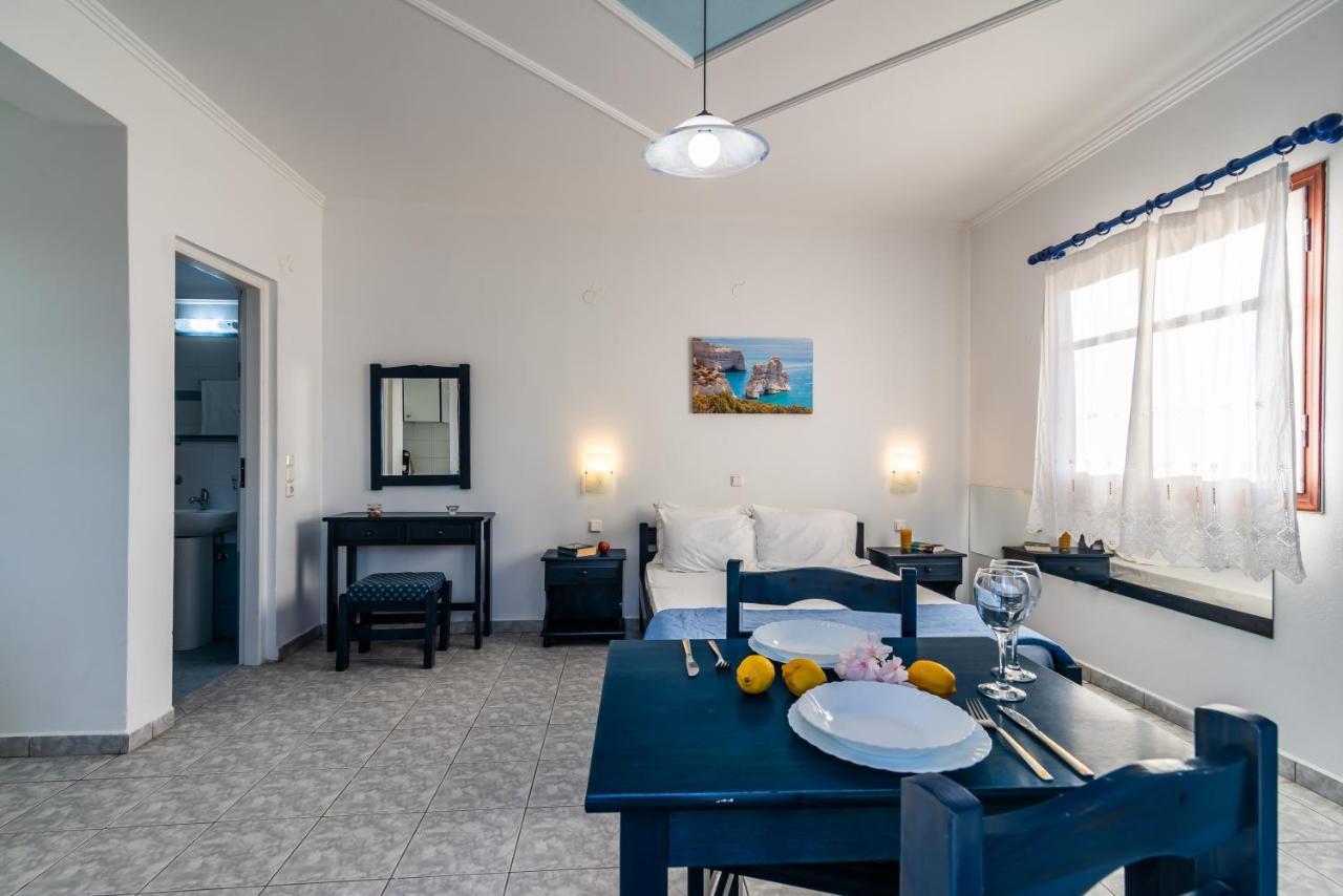 Kleo΄S Appartment Adamantas  Buitenkant foto