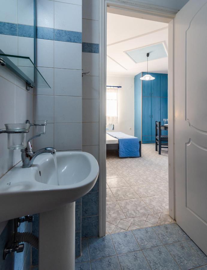 Kleo΄S Appartment Adamantas  Buitenkant foto